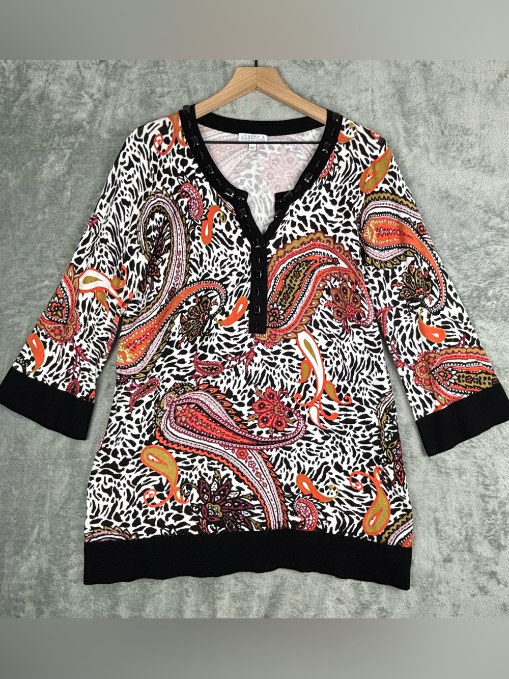 Joseph A Sweater Womens Large Black Paisley Tunic Animal Print Embellished
